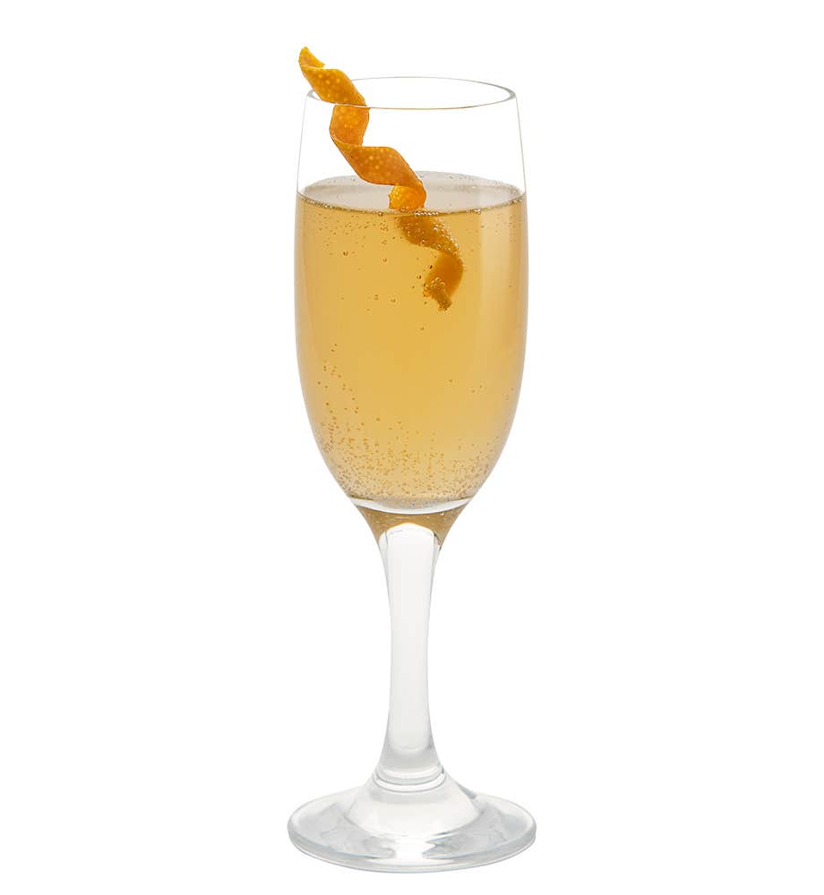 The Fleur de lys Cocktail Recipe SAQ.COM
