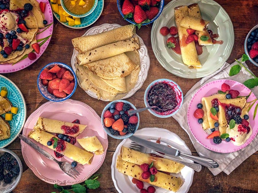 Celebrate mom with a crêpe bar