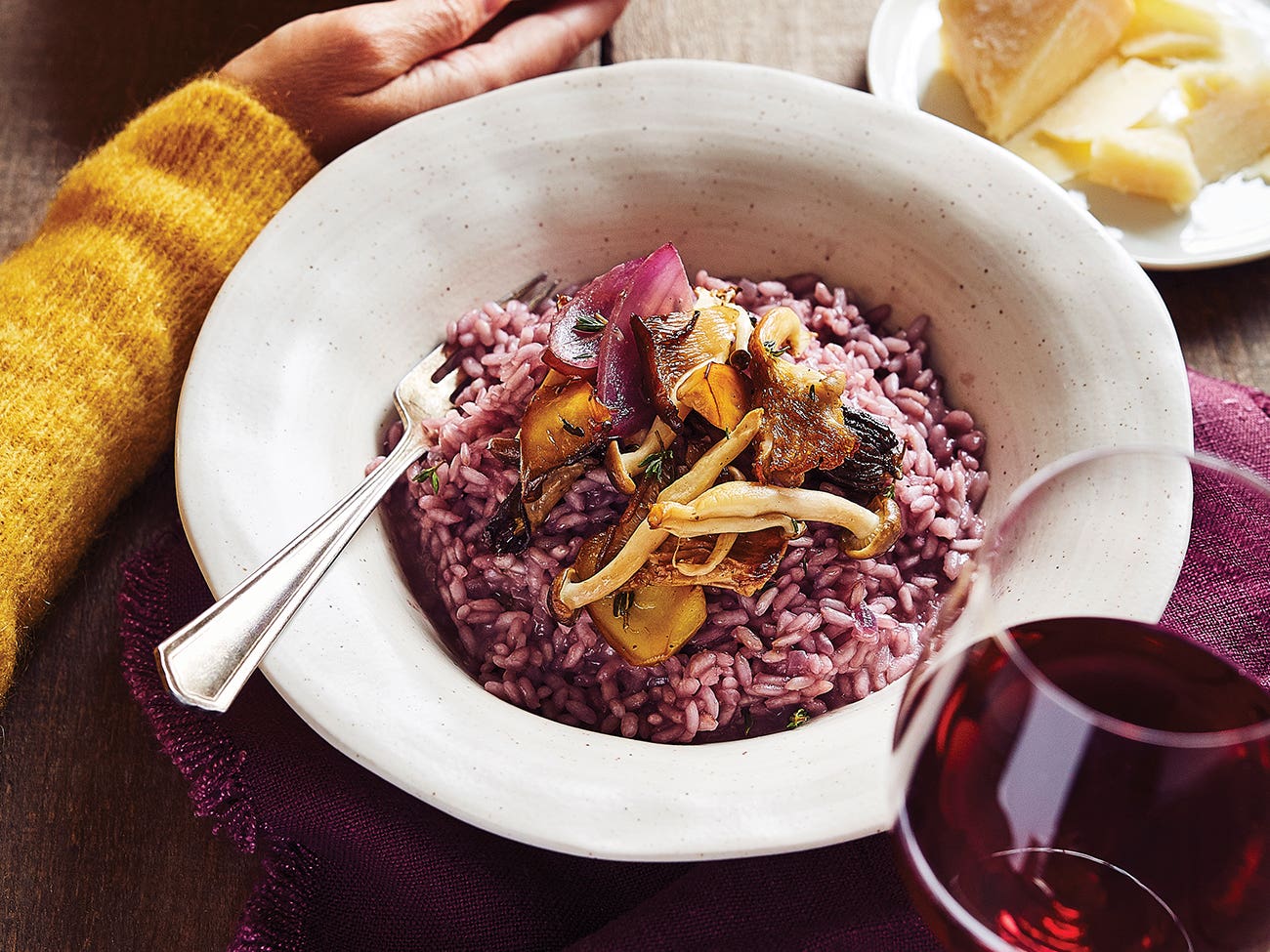 Risotto au vin rouge et aux champignons