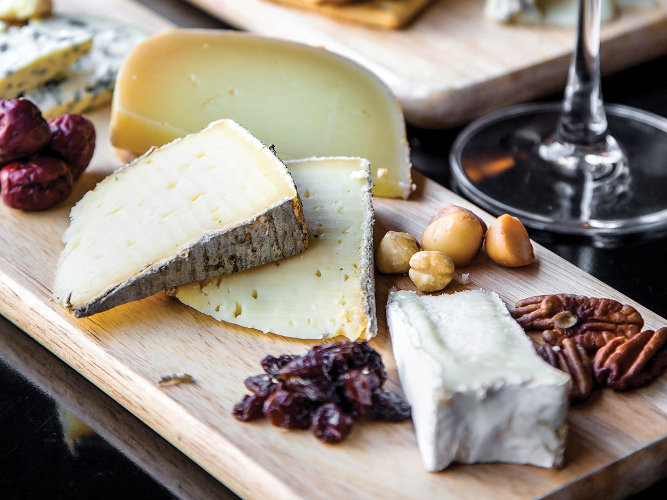 wine and cheese pairings wine and cheese pairings