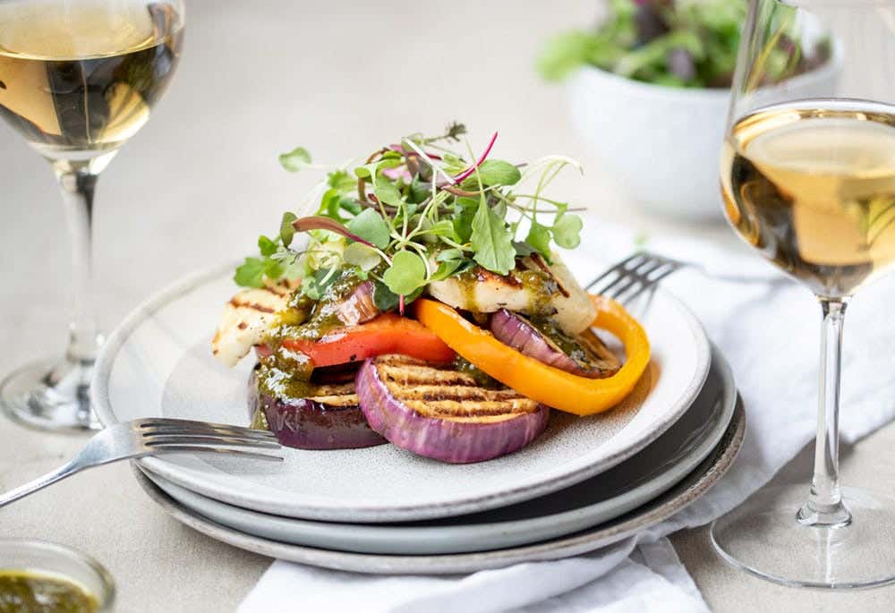 Étagés d'aubergine et de fromage grillés