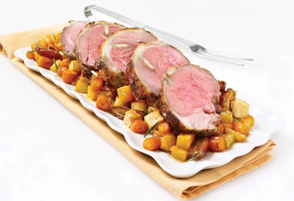 Roast leg of lamb with honey and root vegetables