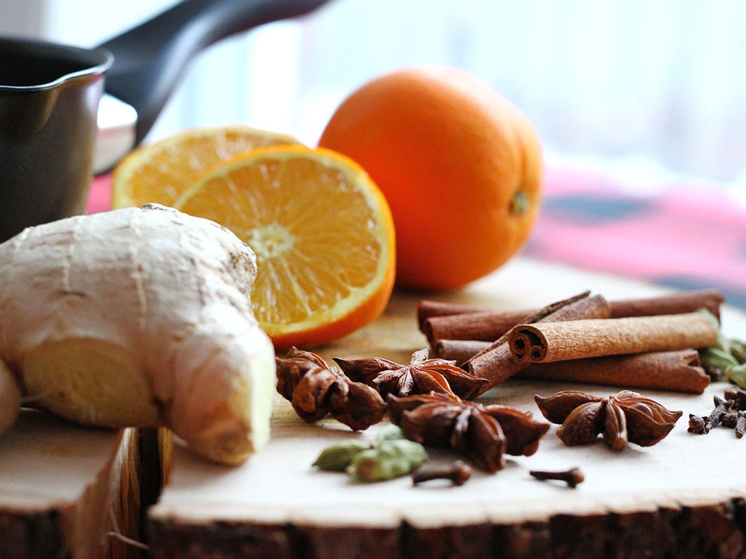 ingrédients pour le vin chaud épicé