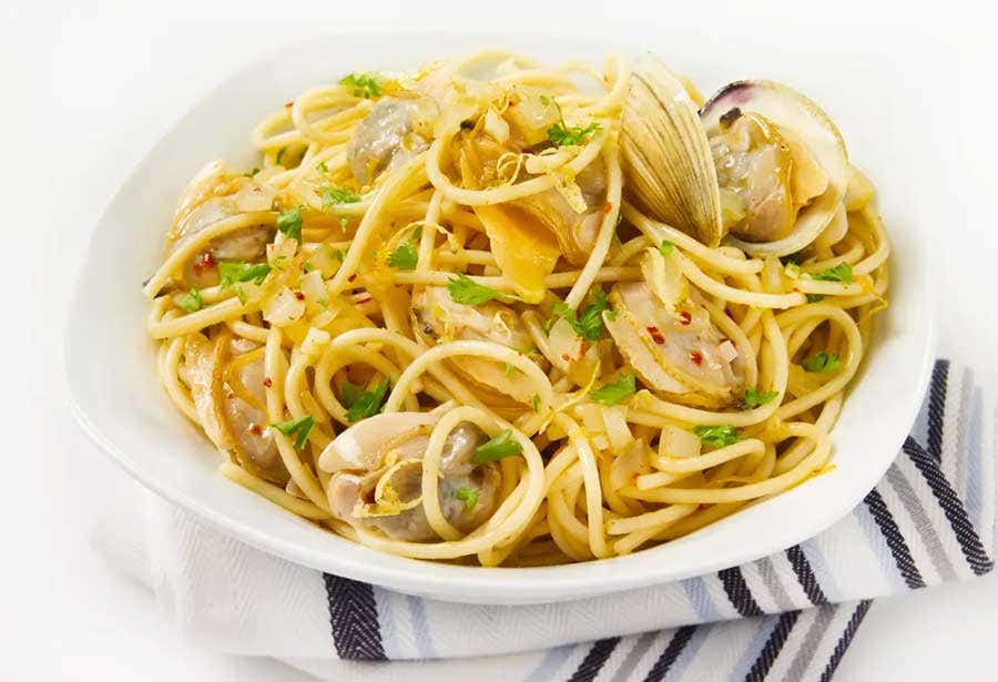 Spaghettis aux palourdes et au citron 